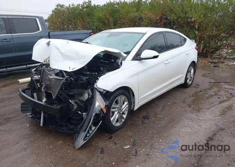 2019 Hyundai Elantra Sel z USA, uszkodzony, nr VIN 5NPD84LF2KH477214